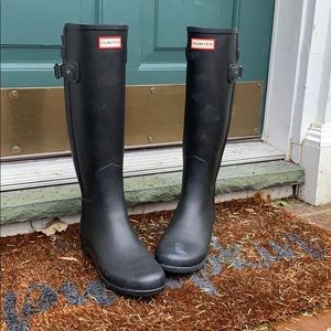 Hunter Original Tall Rain Boots Black 8F (EU 39)